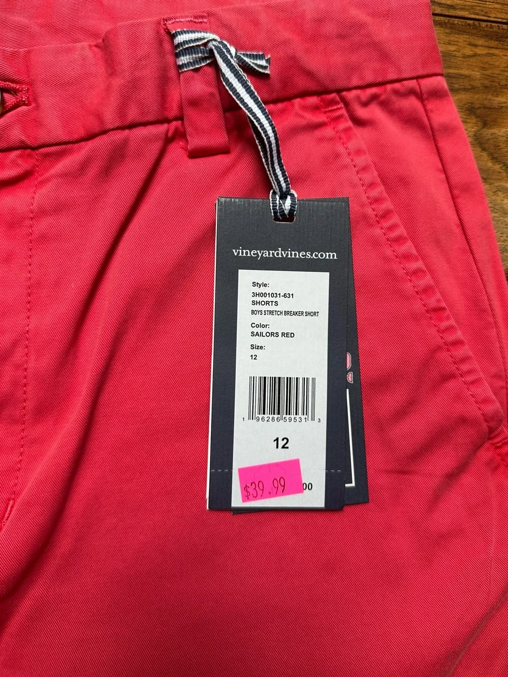 Brand new Vineyard Vines shorts